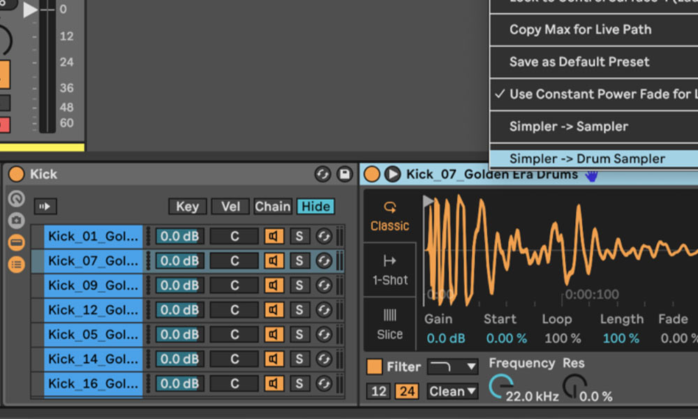 Interfaz de Ableton Live mostrando un drum rack organizado con sonidos de percusión y procesamiento