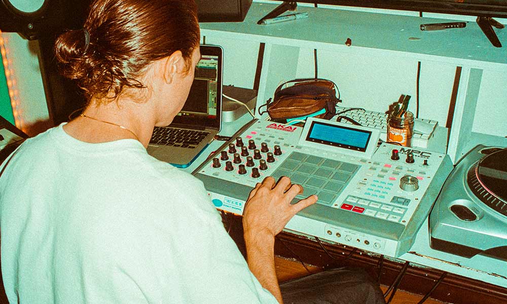 Productor preparando Beats para venderlos en las mejores plataformas