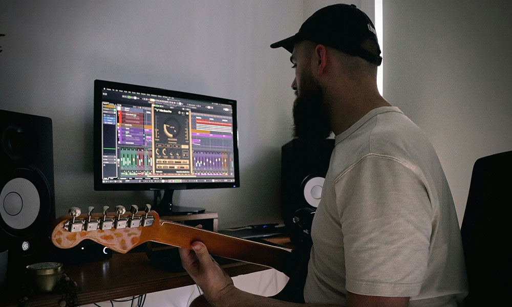 Proceso creativo de un beatmaker desde la inspiración inicial hasta la producción final del beat