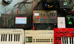 Opciones de ingresos alternativos para productores musicales: cursos, servicios y packs de sonidos