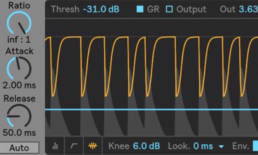 Plugin de compresor en Ableton Live mostrando ajustes de compresión paralela en una sesión de mezcla